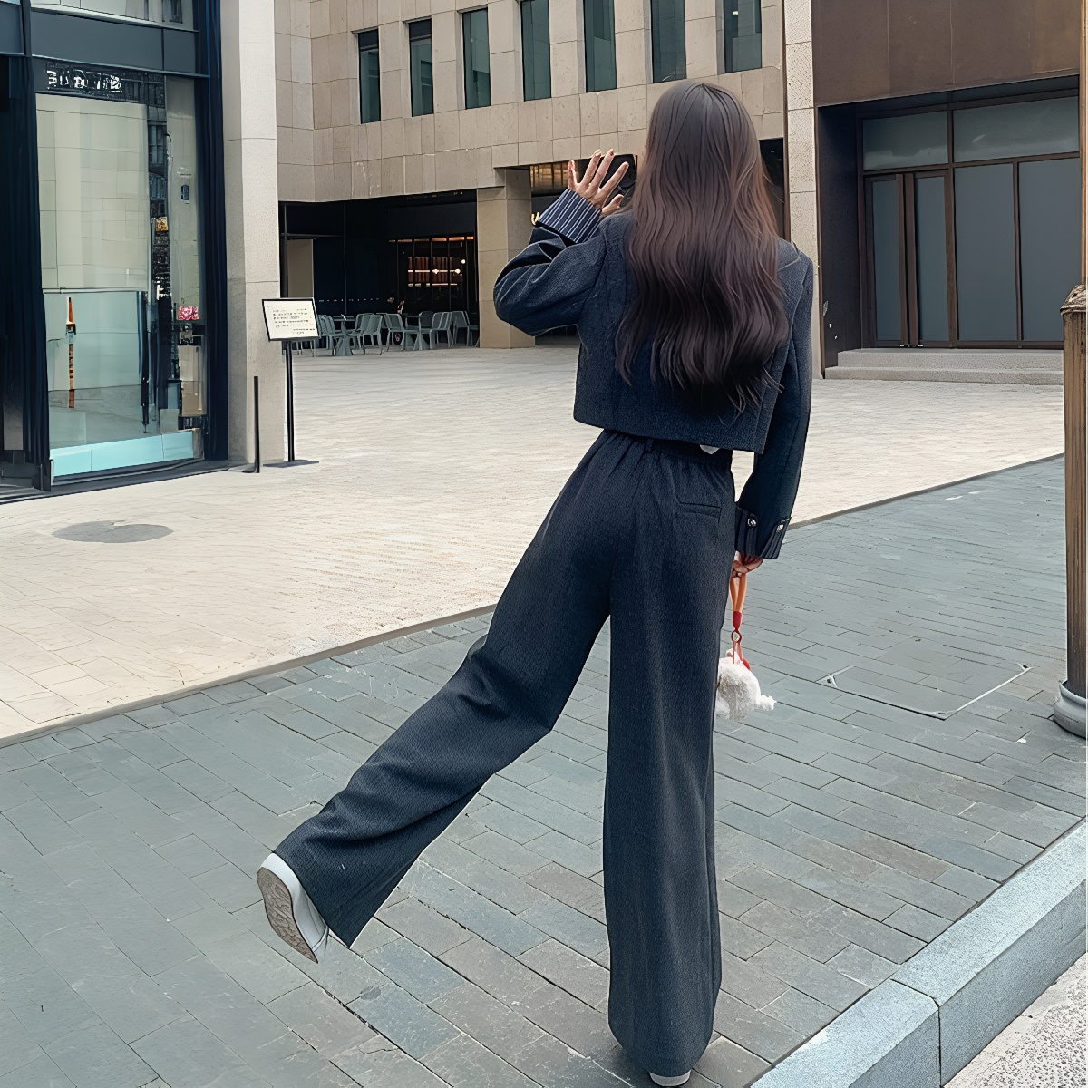 Women's 2025 Autumn Fashion Set Light Mature Striped Two-Piece Wide-Leg Pants Outfit - Image 2