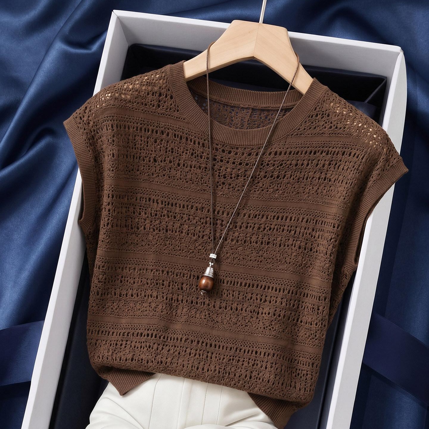 Brown Openwork Knit Fly Sleeve Top for Women Summer 2026 - Image 5